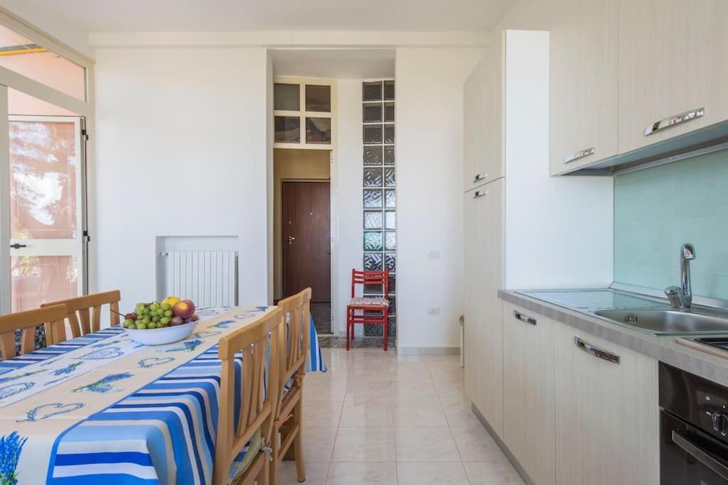 Casa Panoramica Lägenhet Castellammare di Stabia Exteriör bild