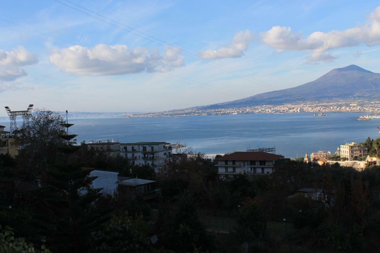Casa Panoramica Lägenhet Castellammare di Stabia Exteriör bild